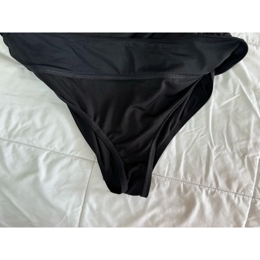 Nike Women's Black Swim Board Shorts Womens Size X-Large 3